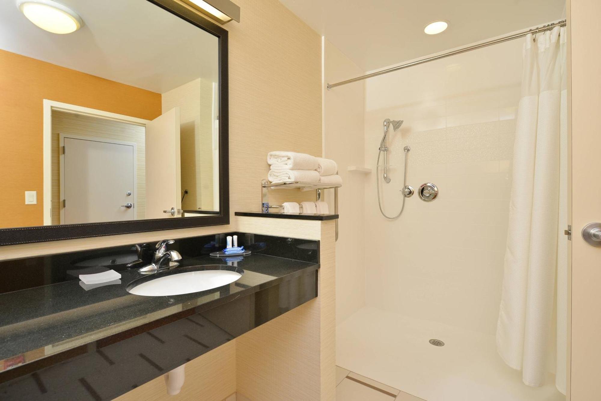 Fairfield Inn & Suites By Marriott Elmira Corning Horseheads Exterior photo